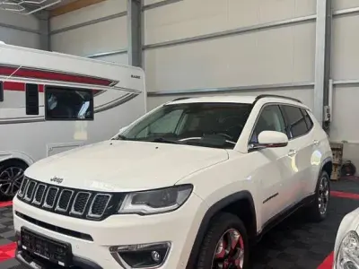 Gebraucht Jeep Compass Limited 170 PS (125 kW) 2019 Weiß SUV