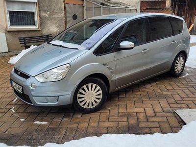 Gebraucht Ford S-MAX Titanium 131 PS (96 kW) 2008 Silber Van / Kleinbus