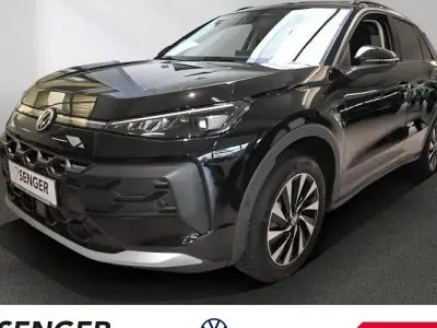 Neu VW T-Roc Life 150 PS (110 kW) 2026 Schwarz SUV