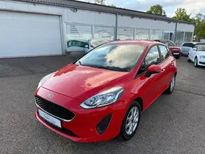 Gebraucht Ford Fiesta Trend 71 PS (52 kW) 2018 Rot Kleinwagen