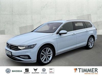 Gletscherweiß metallic Gebraucht 2023 VW Passat Elegance Kombi | 26.550 € (Teuer)