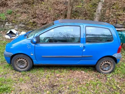 Begagnad Renault Twingo 58 HK (42 kW) 2005 Halvkombi