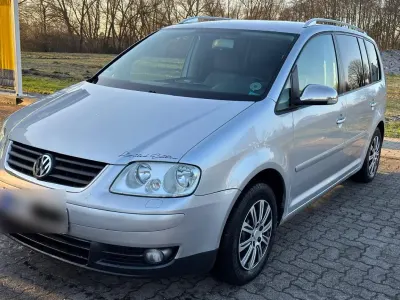 Usata VW Touran 140 CV (102 kW) 2004 Argento Monovolume