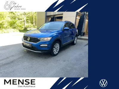 Second-hand VW T-Roc Sport 150 CP (110 kW) 2021 Albastru SUV