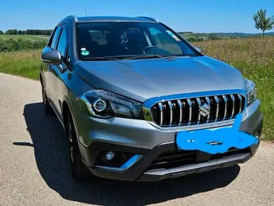 Gebraucht Suzuki SX4 129 PS (94 kW) 2020 Grau Limousine