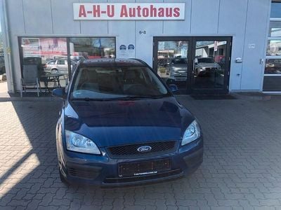Begagnad Ford Focus Fun X 125 HK (91 kW) 2006 Blå Sedan