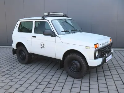 Gebraucht Lada Urban 83 PS (61 kW) 2017 Weiß SUV