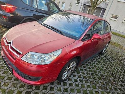Rot Gebraucht 2005 Citroën C4 Coupé | 900 € (Superpreis)