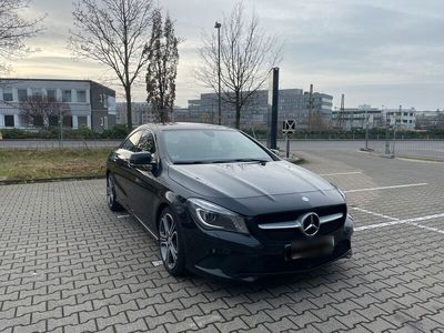 gebraucht Mercedes CLA200 7G-DCT Urban