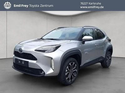 Nouă Toyota Yaris Hybrid 131 CP (96 kW) 2025 Argintiu