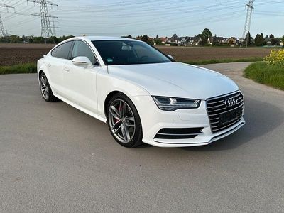 Weiß Gebraucht 2015 Audi A7 Sportback Ambiente Kleinwagen | 21.950 € (Etwas zu teuer)
