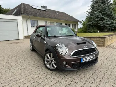 Gebraucht Mini Cooper S Cabriolet 184 PS (135 kW) 2012 Braun Cabrio
