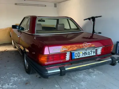 Gebraucht Mercedes SL380 163 PS (119 kW) 1982 Rot Cabrio