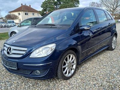 Gebraucht Mercedes B200 136 PS (100 kW) 2007 Blaumetallic Van / Kleinbus
