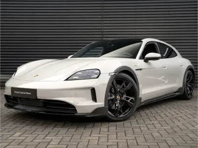 Gebraucht Porsche Taycan 4 Cross Turismo Cross Turismo 319 kW (435 PS) 2025 Weiss Kombi