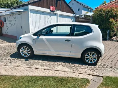 Gebraucht VW up! 60 PS (44 kW) 2013 Weiß Kleinwagen
