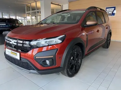 Gebraucht Dacia Jogger Extreme 141 PS (103 kW) 2025 Braun Van / Kleinbus
