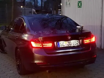Gebraucht BMW 320 184 PS (135 kW) 2012 Schwarz Limousine