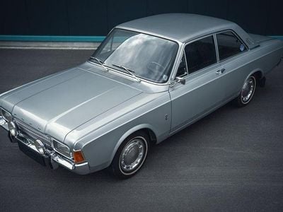Gebraucht Ford 17M 90 PS (66 kW) 1969 Silber Limousine