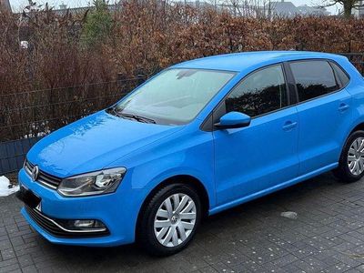 Gebraucht VW Polo Highline 90 PS (66 kW) 2014 Blau Kleinwagen