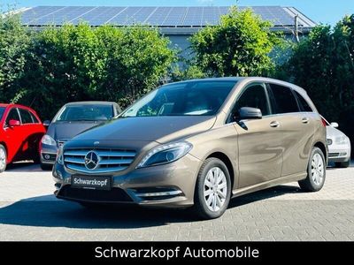 Mercedes B200