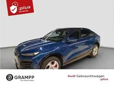 Gebraucht Audi Q6 e-tron 185 kW (252 PS) 2025 Blau (ascariblau metallic) SUV