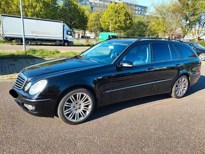 Usata Mercedes E320 Avantgarde 224 CV (164 kW) 2008 Nero Berlina
