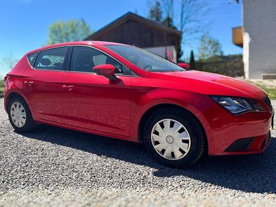 Usata Seat Leon 105 CV (77 kW) 2014 Rosso Berlina