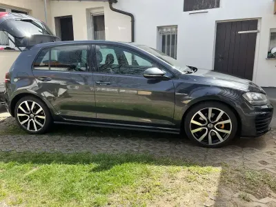 Gebraucht VW Golf VII GTD 184 PS (135 kW) 2014 Limousine
