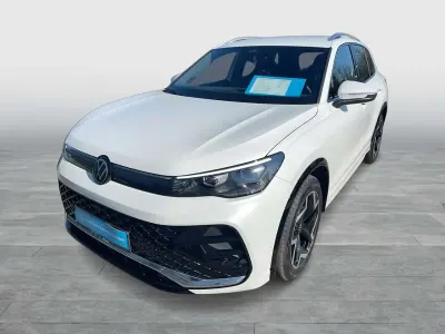Gebraucht VW Tiguan Pro 150 PS (110 kW) 2025 Oryxweiß perlmutteffekt SUV