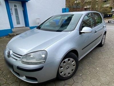 Gebraucht VW Golf IV Comfortline 75 PS (55 kW) 2004 Silber Kleinwagen