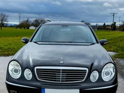 Gebraucht Mercedes E350 272 PS (200 kW) 2005 Schwarz Kombi