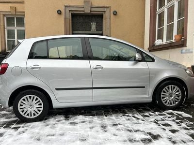 Usata VW Golf VI 105 CV (77 kW) 2011 Argento Utilitaria