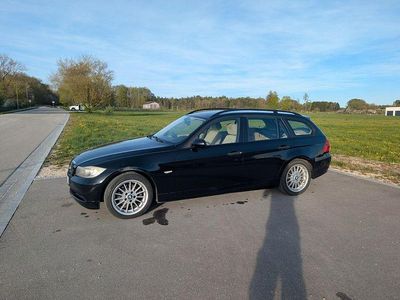 Second-hand BMW 318 122 CP (89 kW) 2006 Negru Break