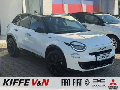 Neu Fiat 600 Sport 145 PS (106 kW) 2026 Gelato weiß/dach schwarz SUV