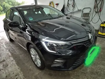 Gebraucht Renault Clio Intens 131 PS (96 kW) 2021 Schwarz Kleinwagen