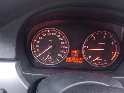 Schwarz Gebraucht 2007 BMW 320 Kombi | 2.000 € (Guter Preis)