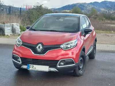Gebraucht Renault Captur XMOD 90 PS (66 kW) 2016 Rot SUV
