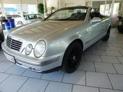 Gebraucht Mercedes CLK200 Elegance 136 PS (100 kW) 1999 Silber Cabrio