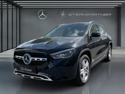 Gebraucht Mercedes GLA250 Progressive 218 PS (160 kW) 2023 Schwarz SUV