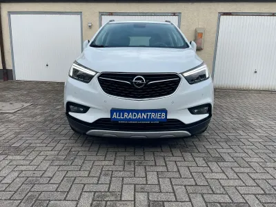 Usata Opel Mokka X 152 CV (111 kW) 2017 Bianco SUV