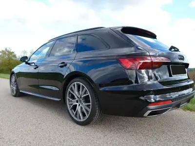 Gebraucht Audi A4 Ambiente 163 PS (119 kW) 2024 Schwarz Kombi