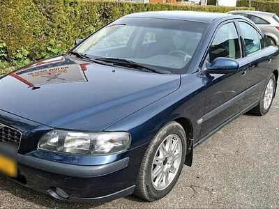 Second-hand Volvo S60 163 CP (119 kW) 2003 Albastru Berlinǎ