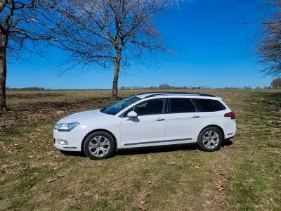 Gebraucht Citroën C5 Tendance 114 PS (83 kW) 2013 Weiß Kombi