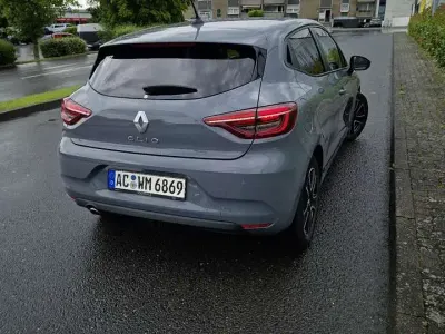 Gebraucht Renault Clio GrandTour Dynamique 90 PS (66 kW) 2015 Kombi