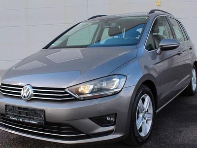 Gebraucht VW Golf VII Highline 125 PS (91 kW) 2015 Grau Limousine