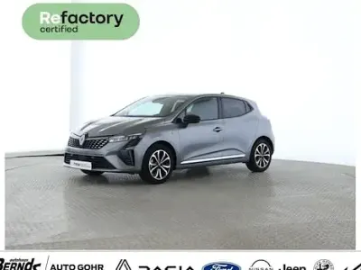 Occasion Renault Clio V Techno 143 PK (105 kW) 2025 Grijs Sedan