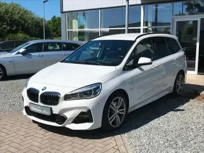 Gebraucht BMW 220 Gran Tourer M Sport 190 PS (139 kW) 2020 Weiß Van / Kleinbus