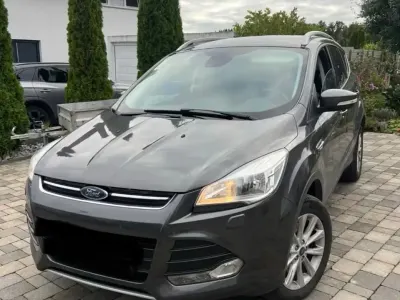 Gebraucht Ford Kuga SYNC Edition 179 PS (131 kW) 2016 SUV