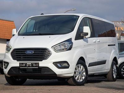 Gebraucht Ford Tourneo 131 PS (96 kW) 2020 Frostweiß Van / Kleinbus